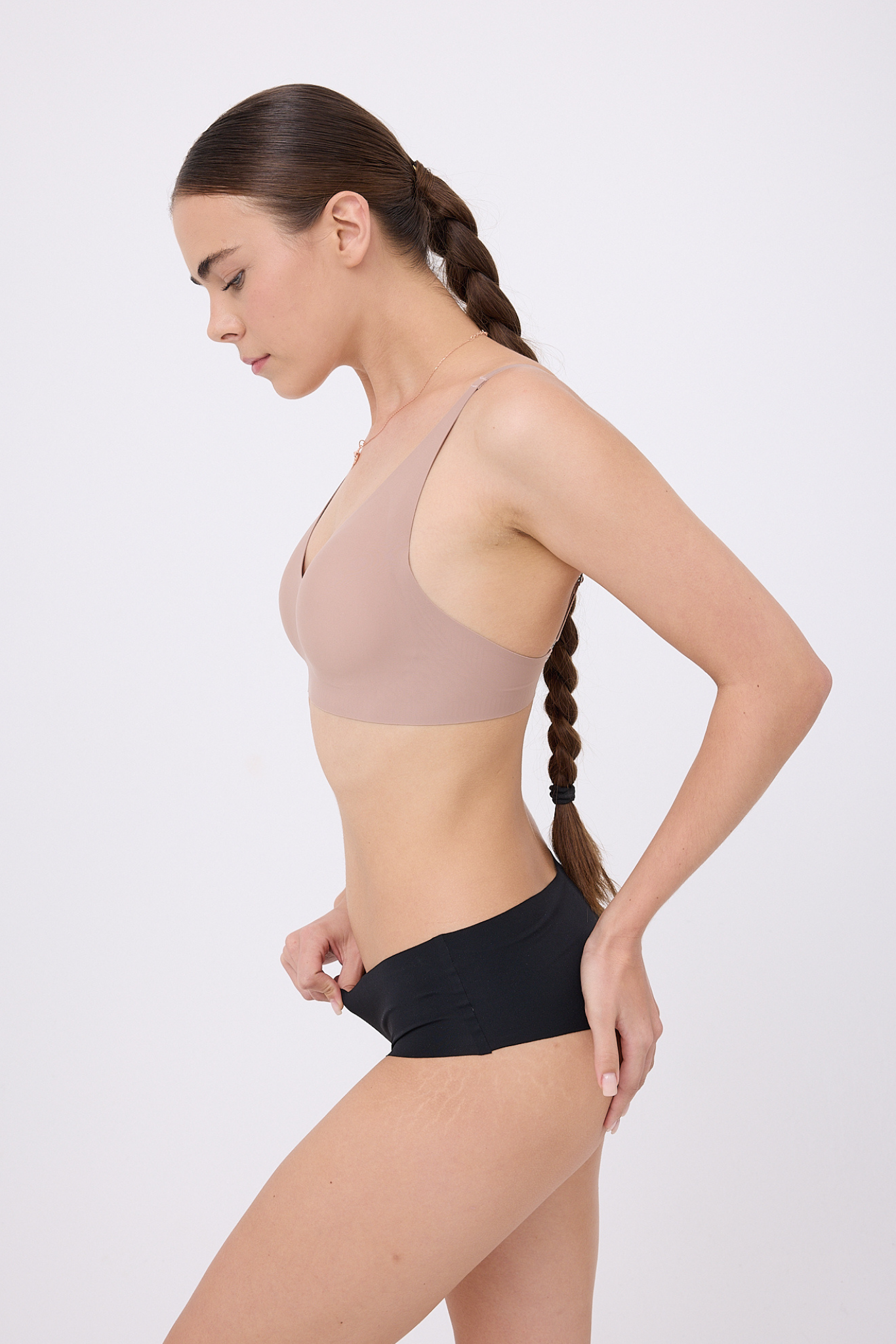 SILKFLOW BRIEF SLIP SHAPEWEAR™ Dikişsiz Cheeky Slip Şort 