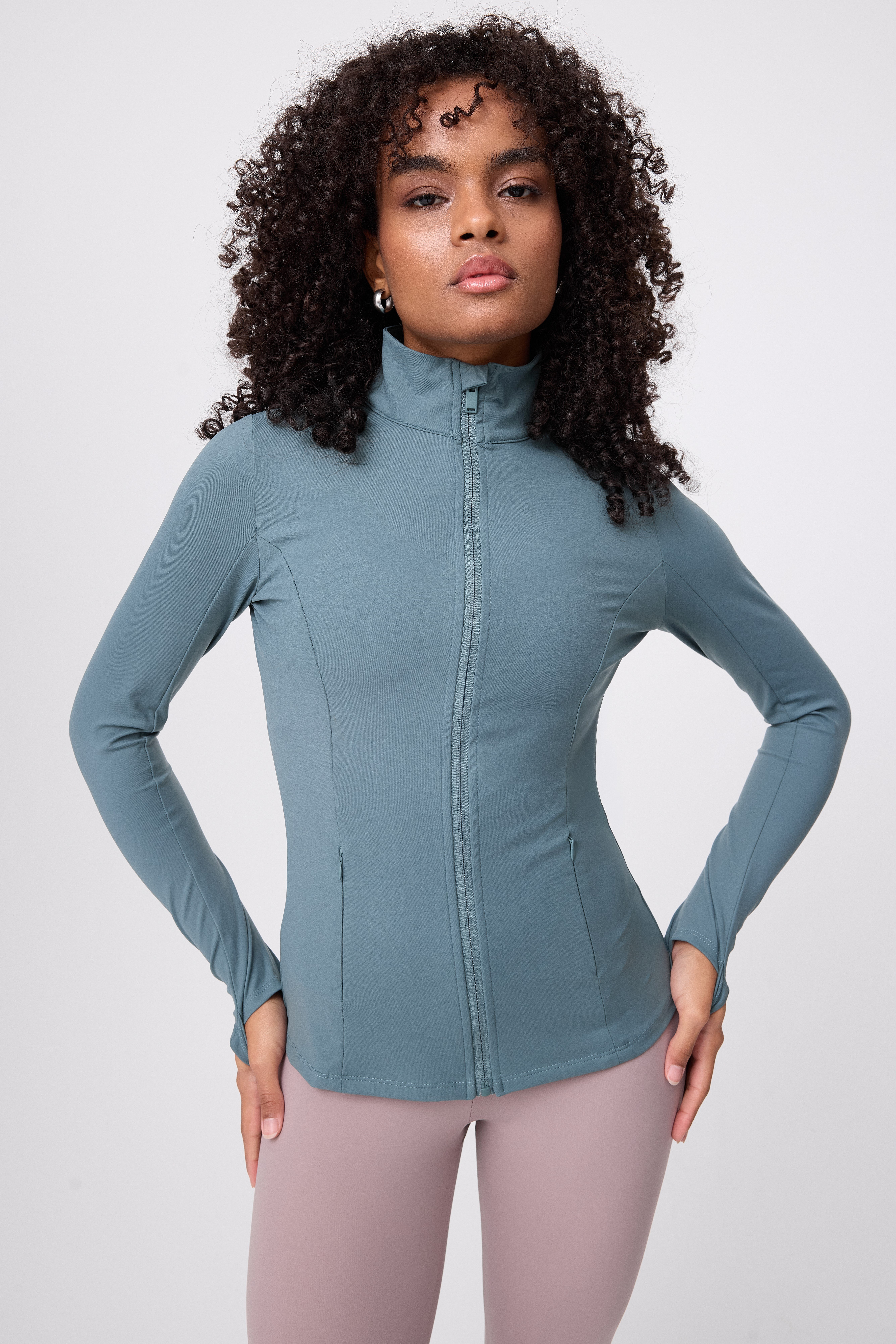 AERIONA™ Uzun Kollu Fermuarlı Hafif Sıcak Spor & Outdoor Ceket