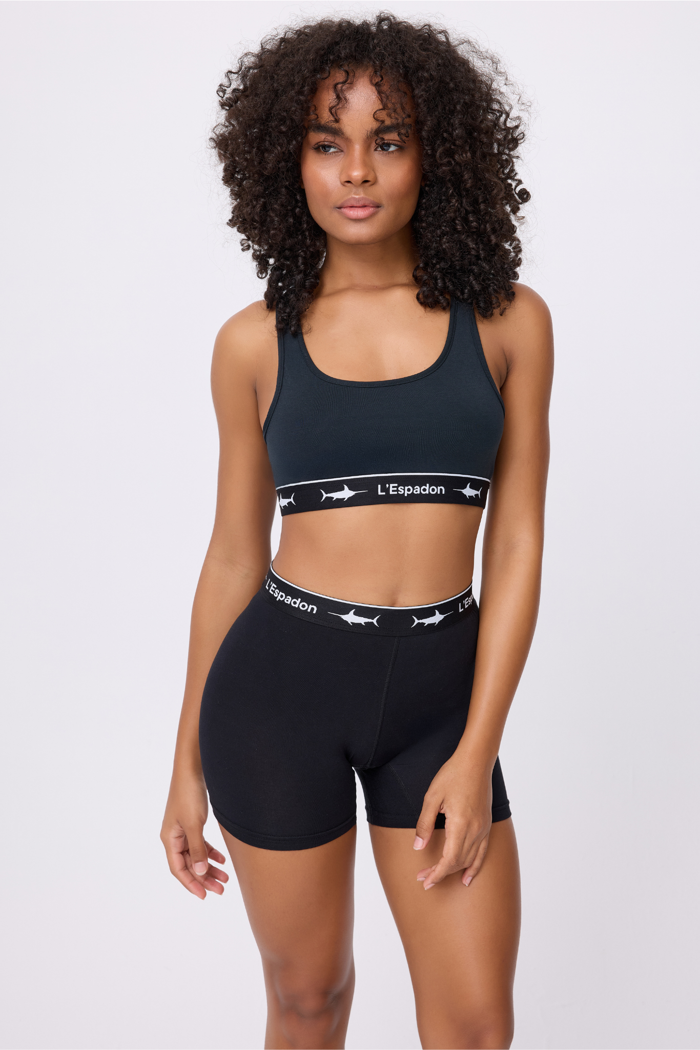 ATHLESHORTS™ Yüksek Bel Kadın Uzun Boxer Şort  (Konforlu Şekillendirilmiş Bel Bantlı)