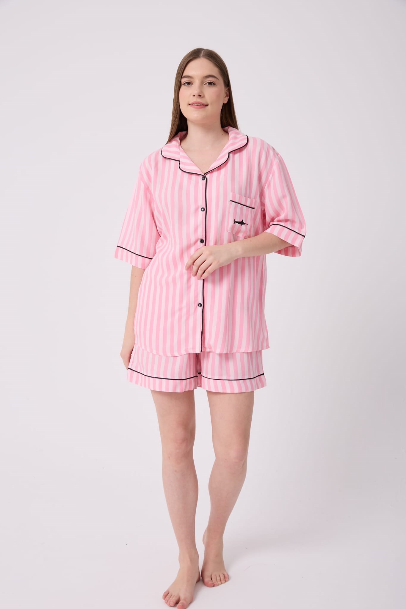 Lespadon Kadın Yazlık Bebe Yaka Düğmeli Çizgili Pijama Takımı