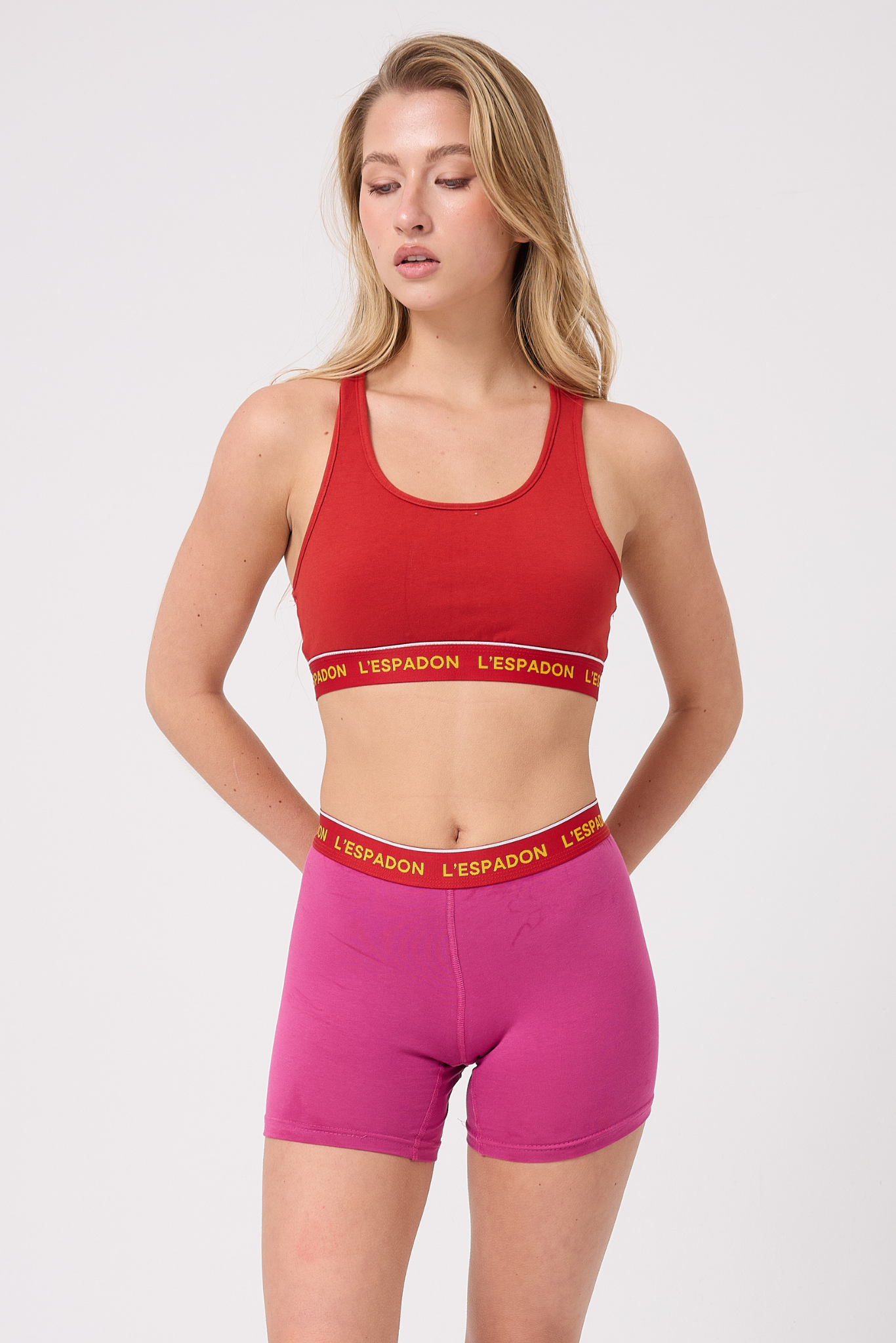 RACER CROP TOP™ Racer Back Crop Top 
