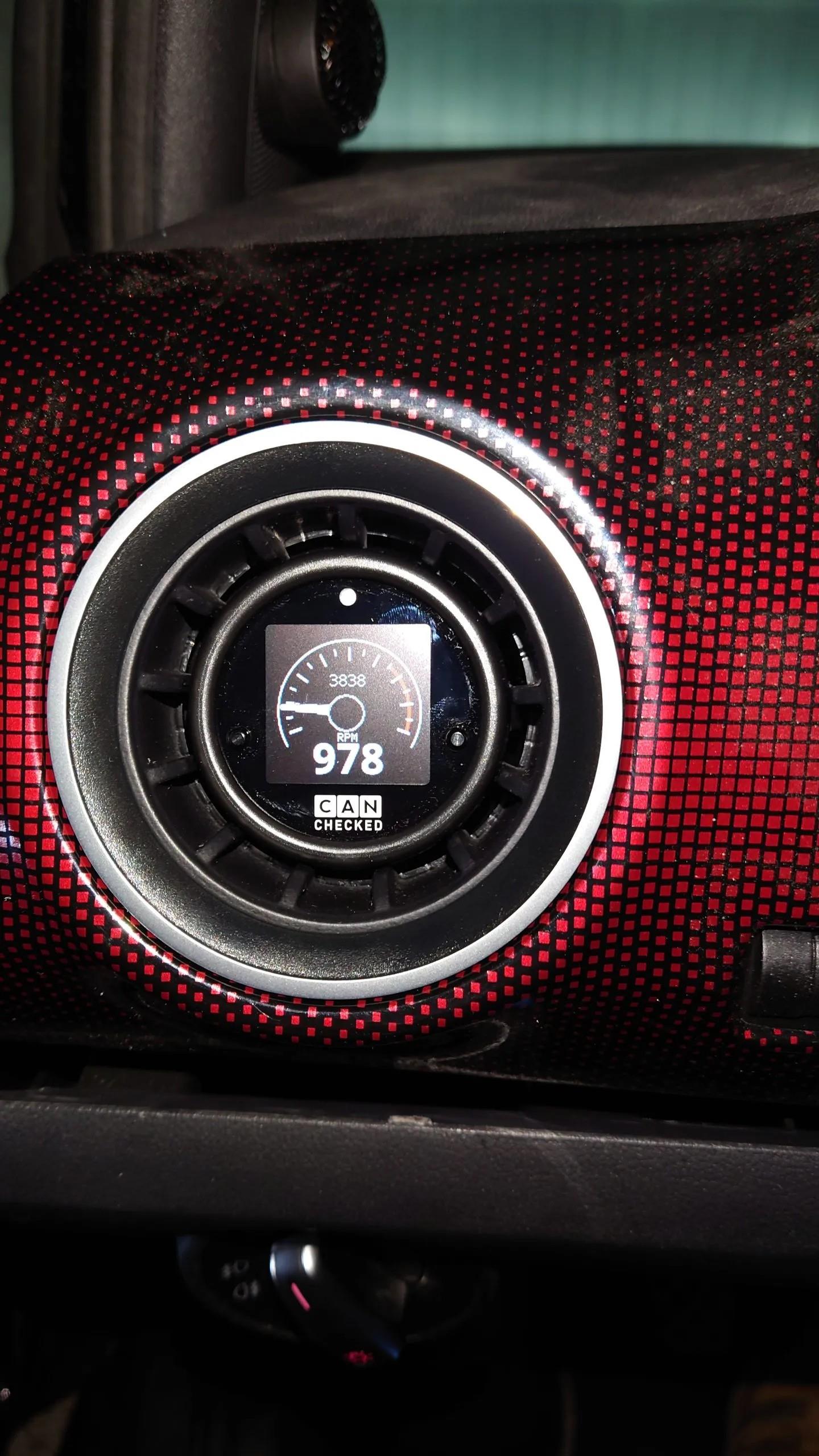 VW Amarok I (vFL) LHD/RHD 52mm bezel for MFD15 ( CC62020 )