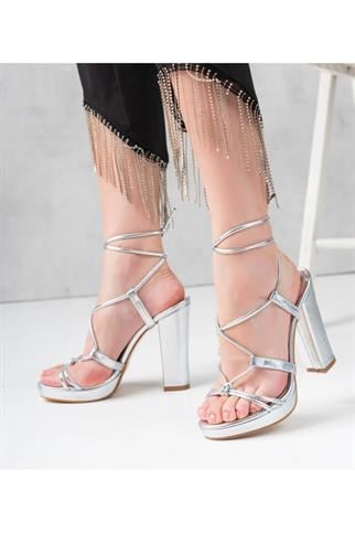 İpli Platform Topuklu Ayakkabı