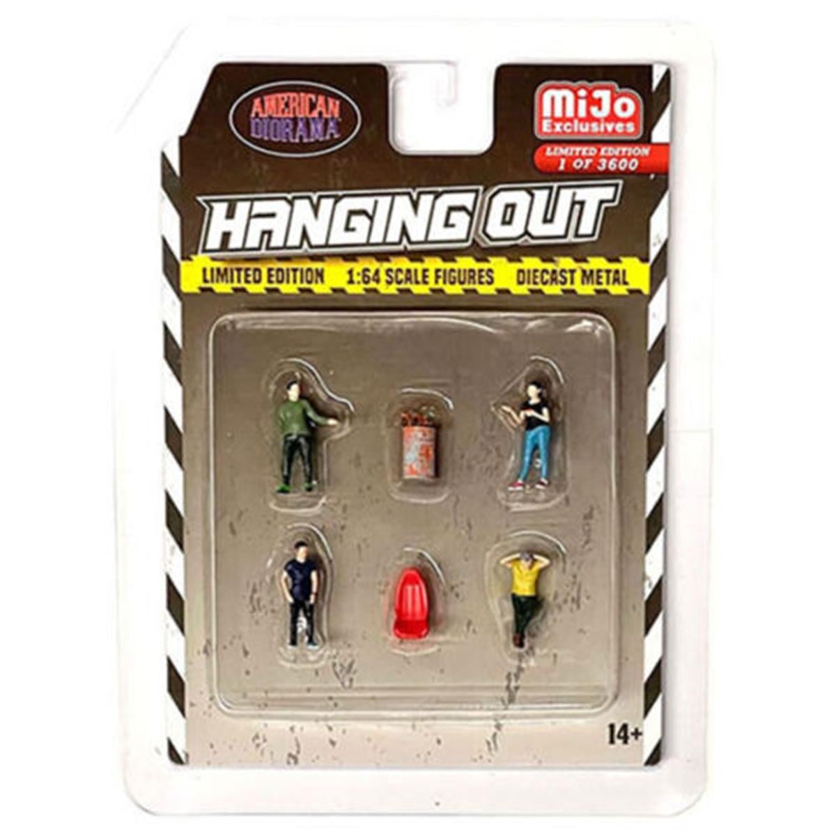 American Diorama Hanging Out
