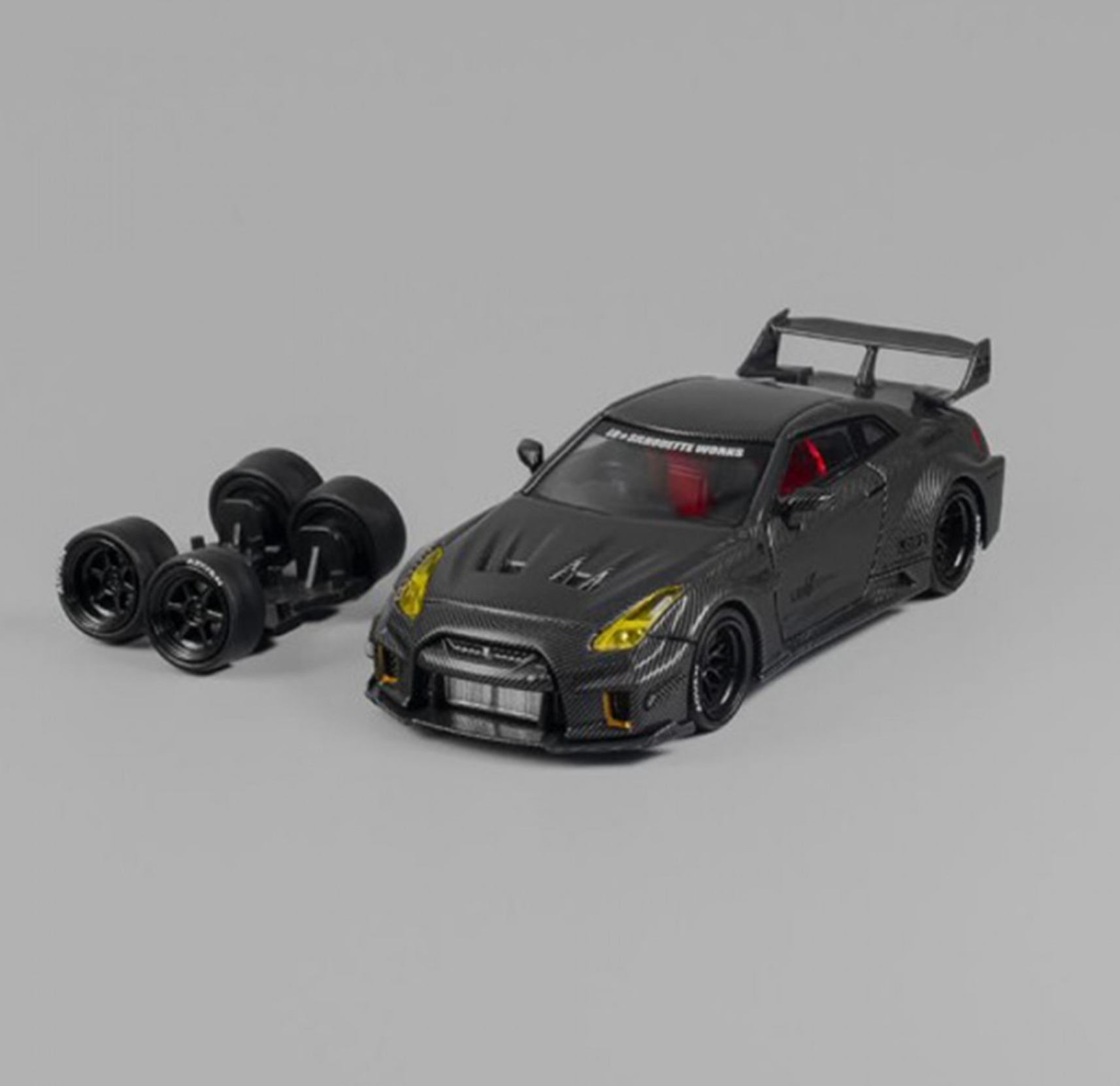 CM Model Nissan 35GT-RR LB Silhouette Works GT Carbon