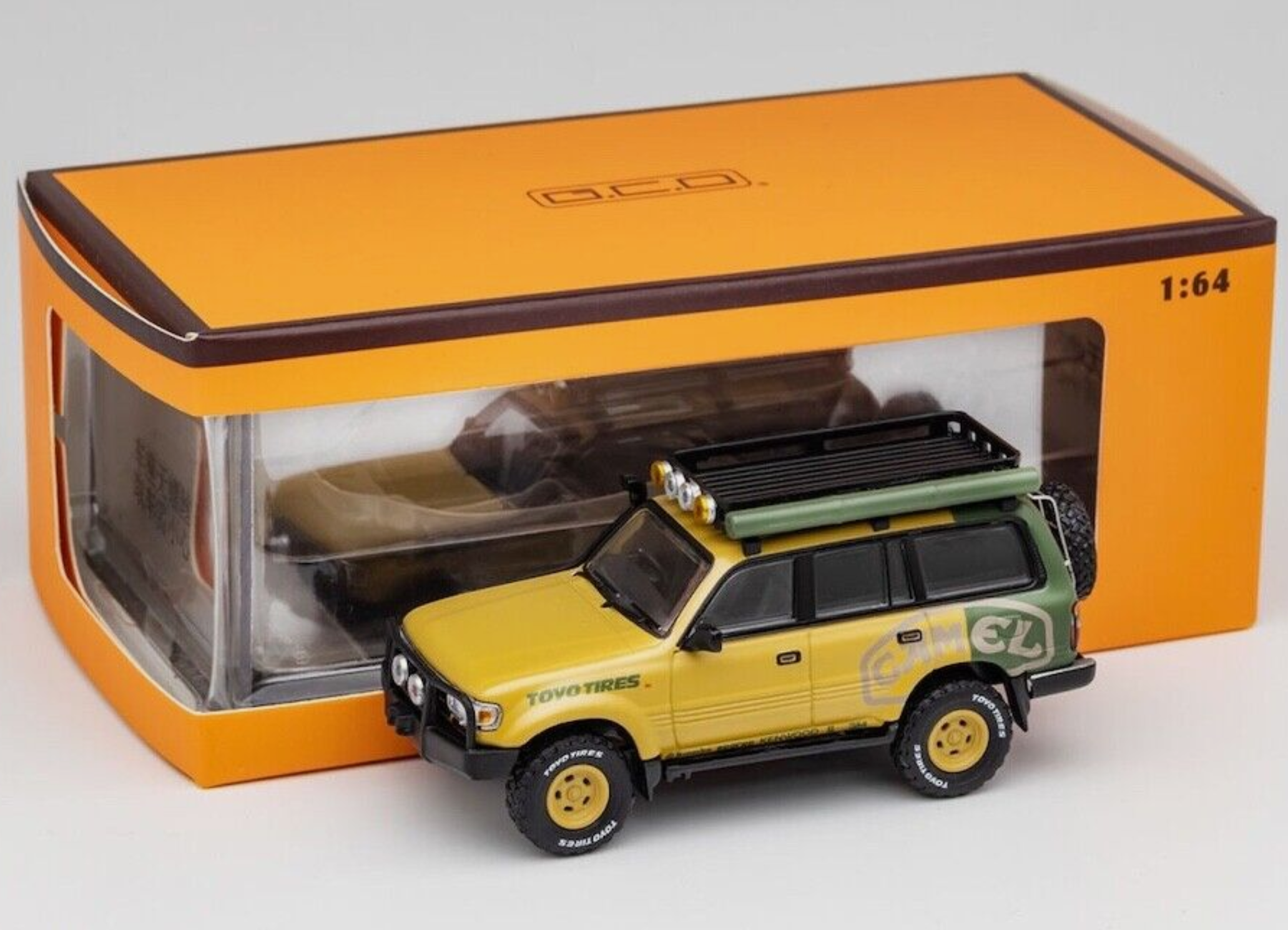 GCD Toyota Land Cruiser 80 Camel