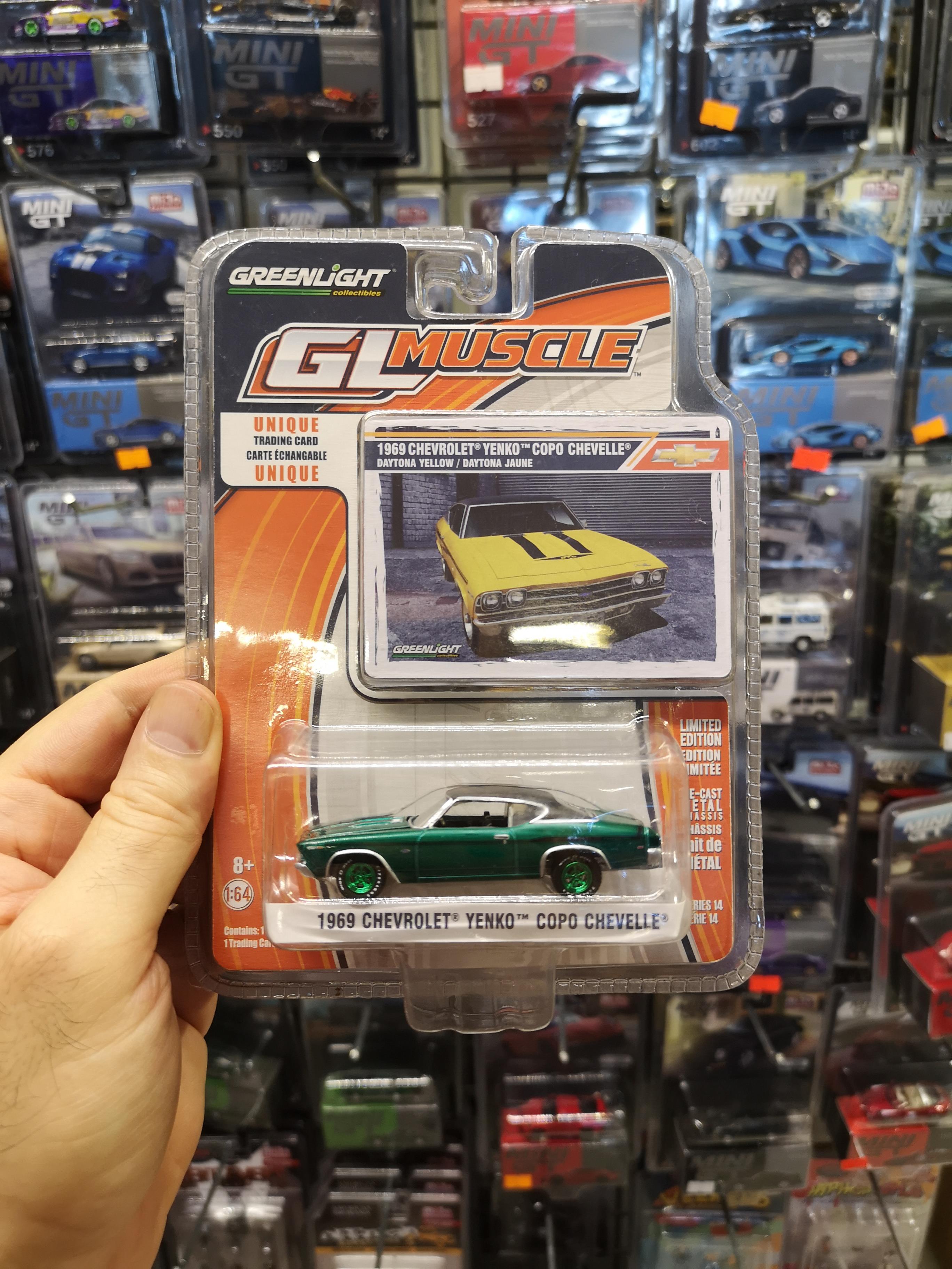 Greenlight 1:64 1969 Chevrolet Yenko Copo Chevelle Chase
