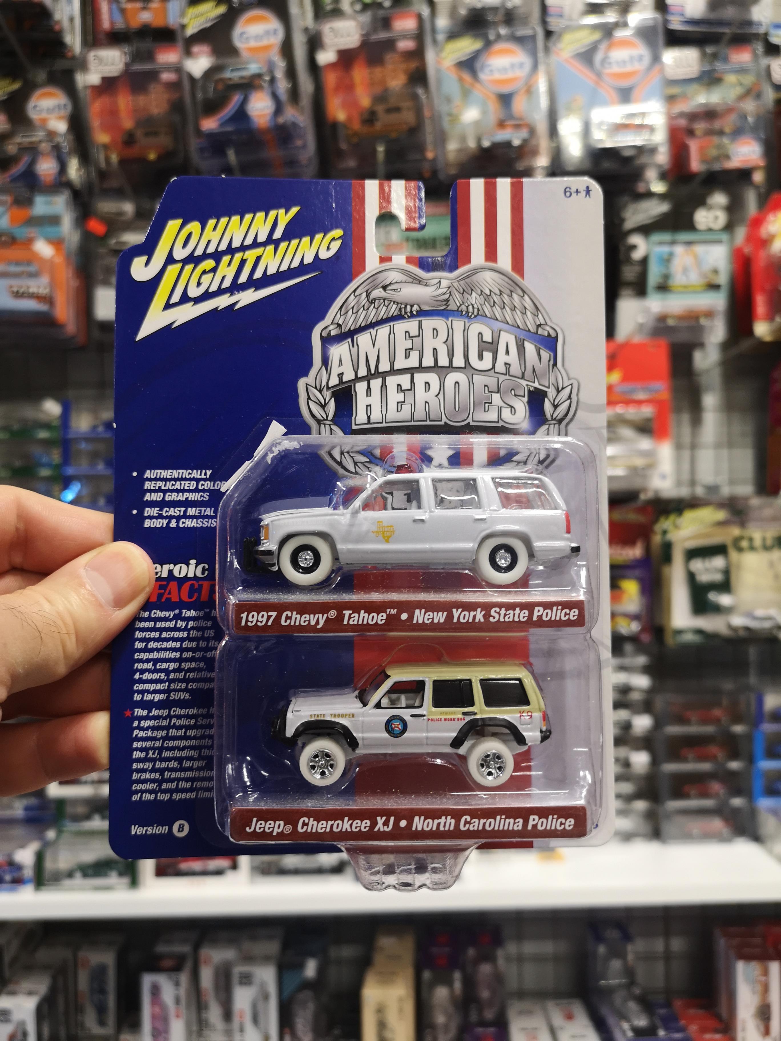 Johnny Lightning 1997 Chevy Tahoe + Jeep Cherokee XJ Police White Lightning