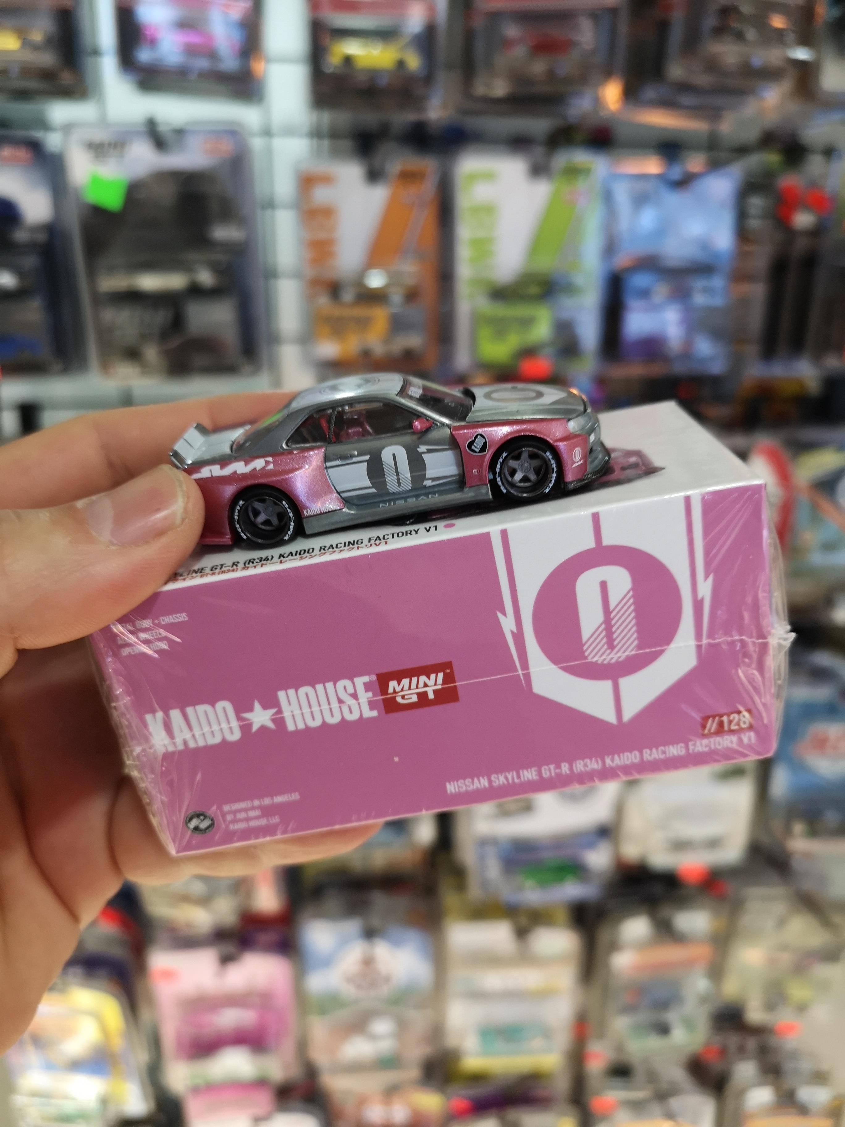 Mini GT Kaido House Nissan Skyline GT-R R34 Kaido Racing Factory V1 CHASE