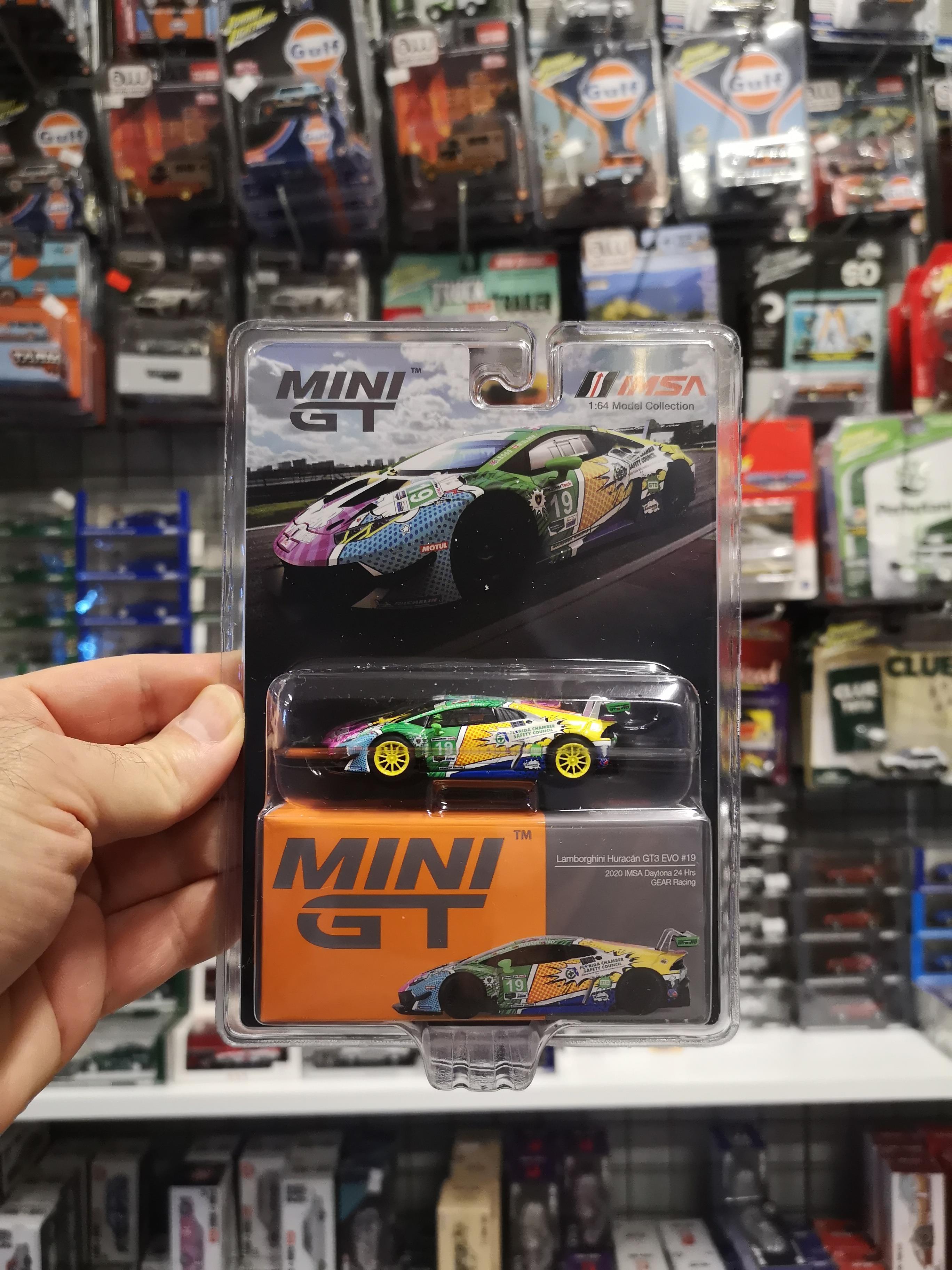 Mini GT Mijo Lamborghini Huracan GT3 EVO #19 Gear Racing 2020 IMSA Daytona 24 Hrs Lhd