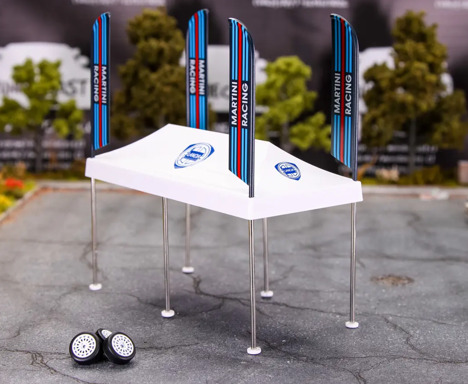 Mini GT Paddock Service Tent Set Martini Racing