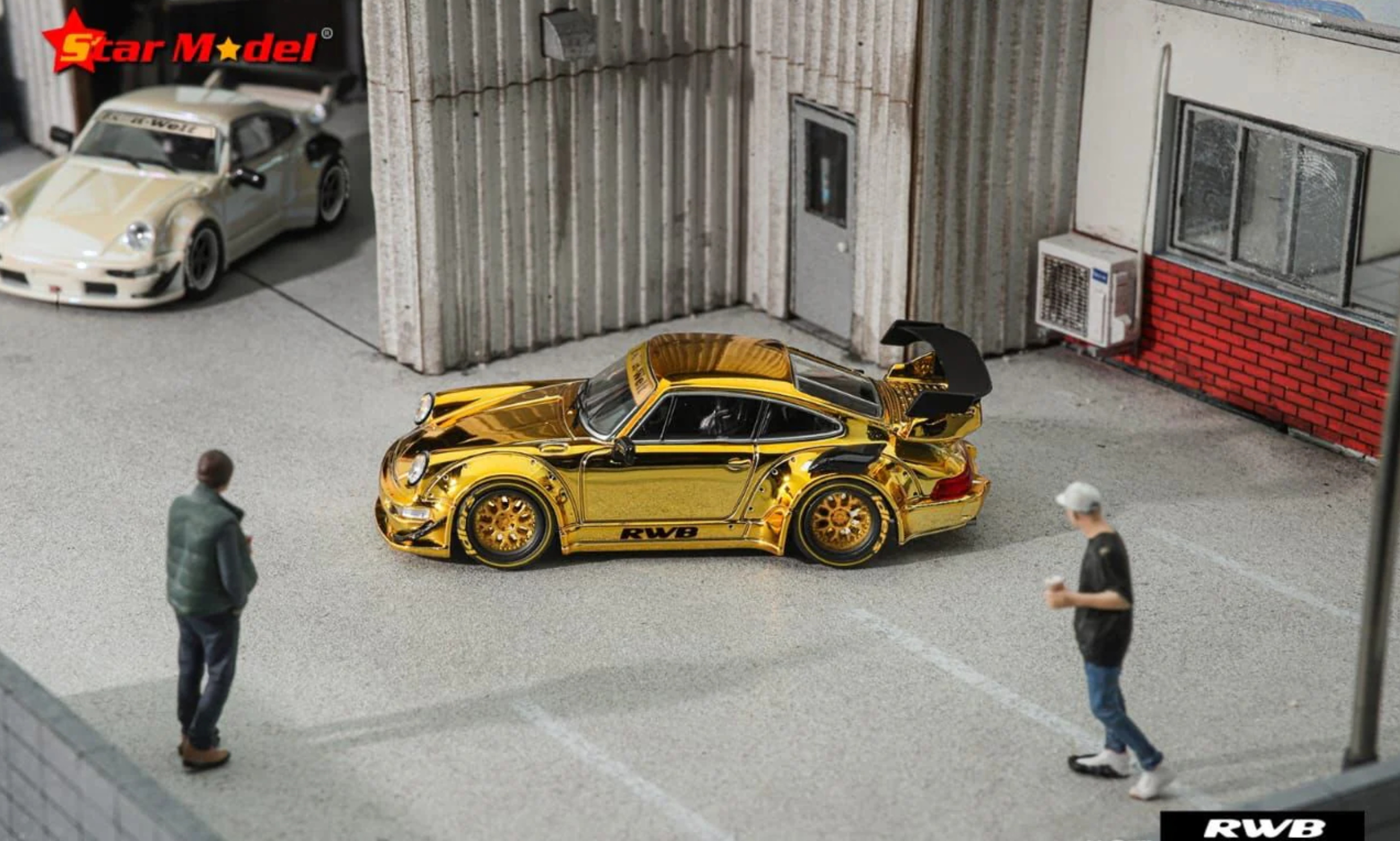 Star Model Porsche RWB 964 Gold