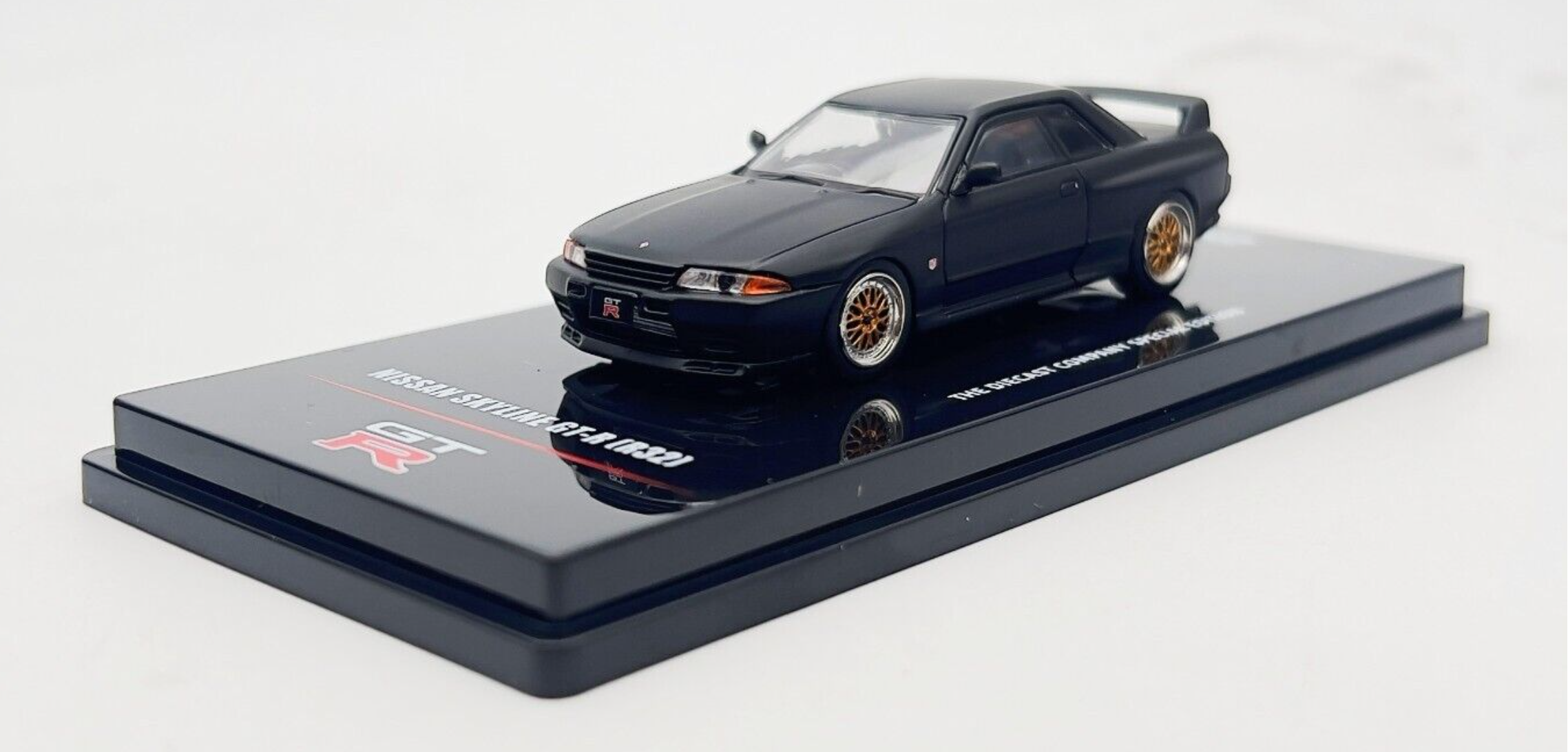 İNNO64 Nissan Skyline R32 | diecastpazar