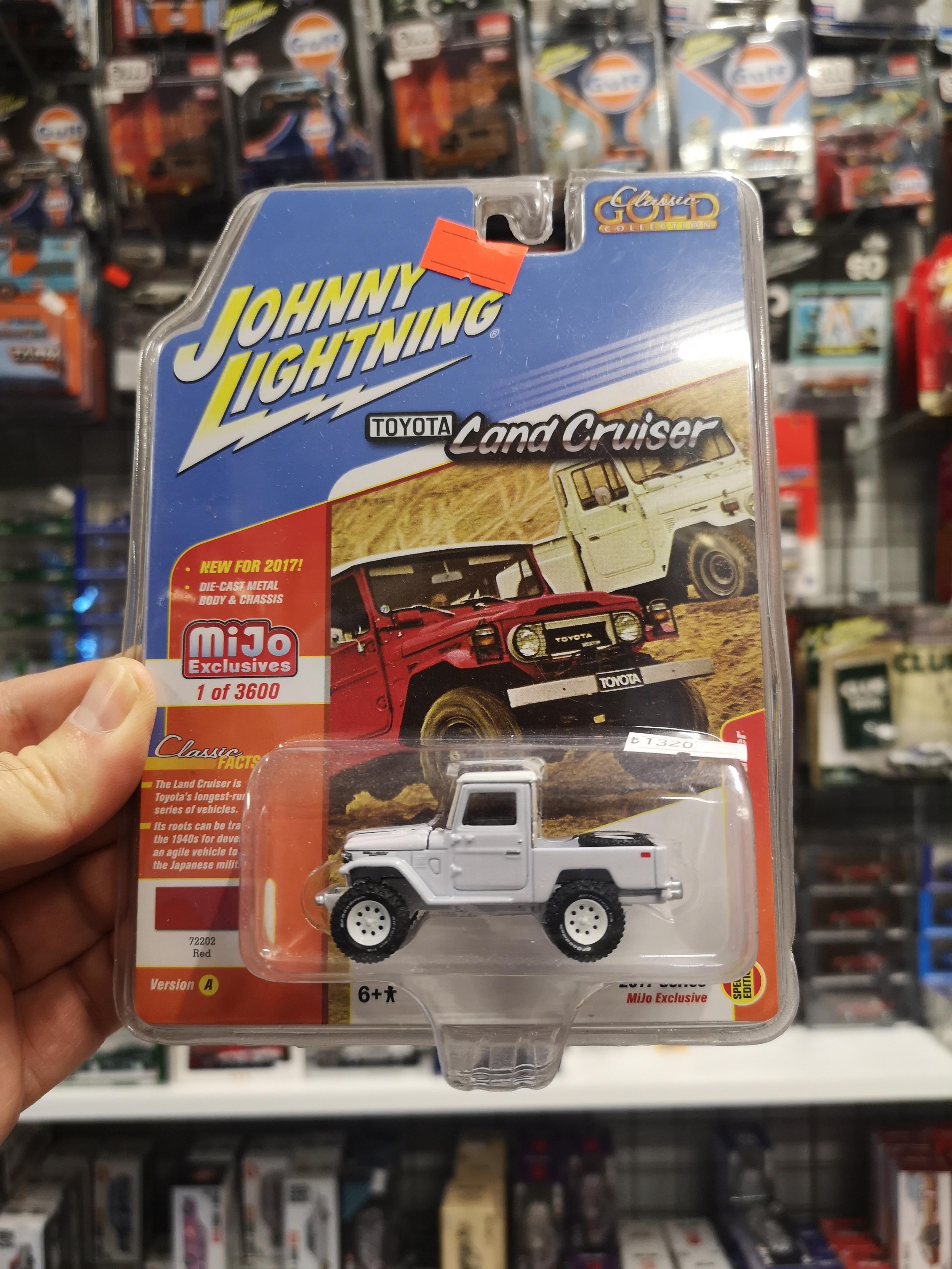 Johnny Lightning Mijo 1980 Toyota Land Cruiser White Lightning