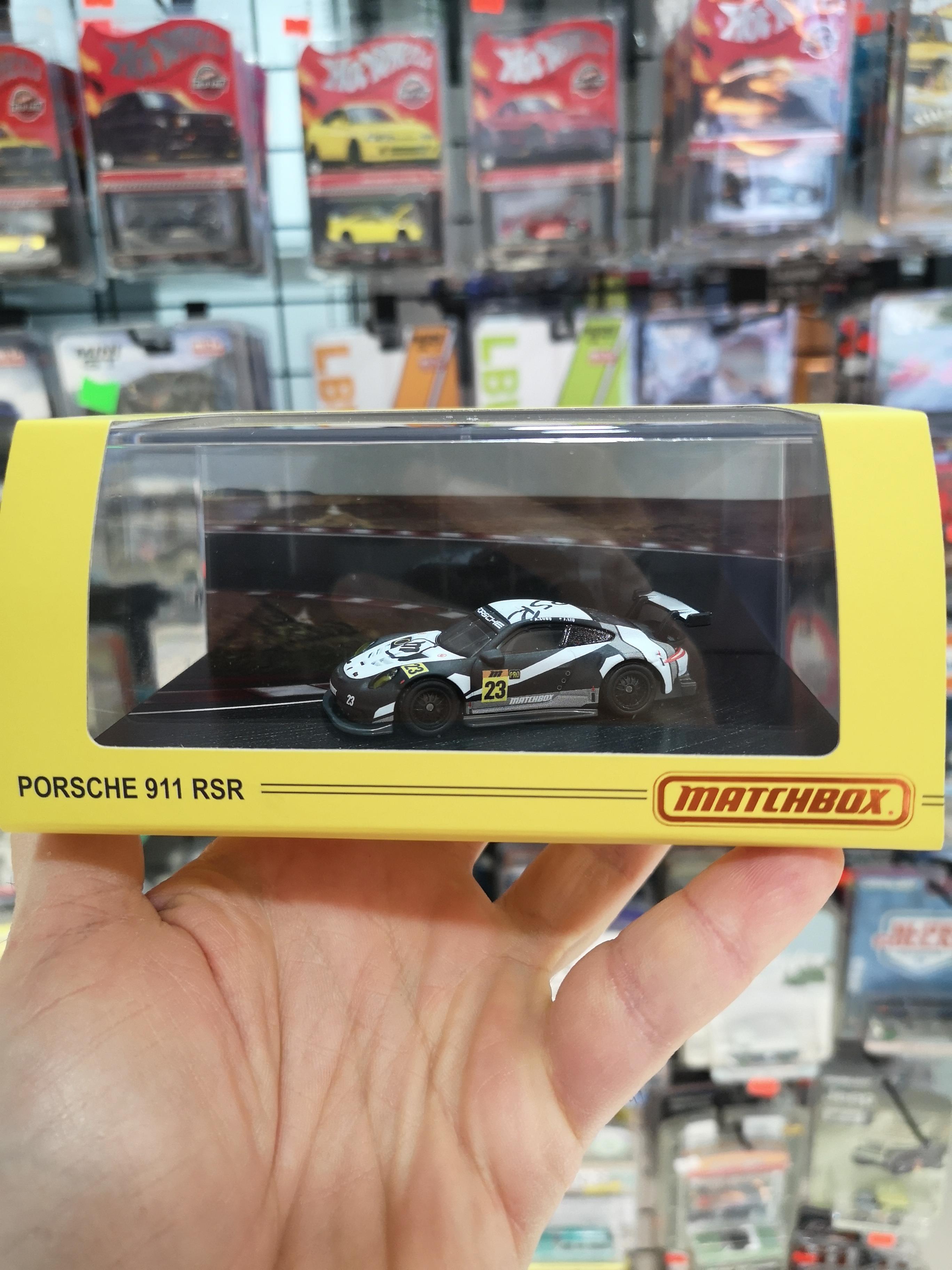 Matchbox Collectors RLC Exclusive Porsche 911 RSR