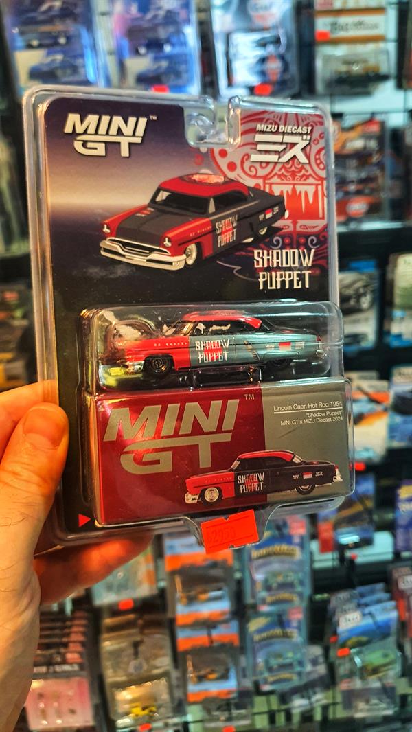 mini-gt-lincoln-capri-hot-rod-