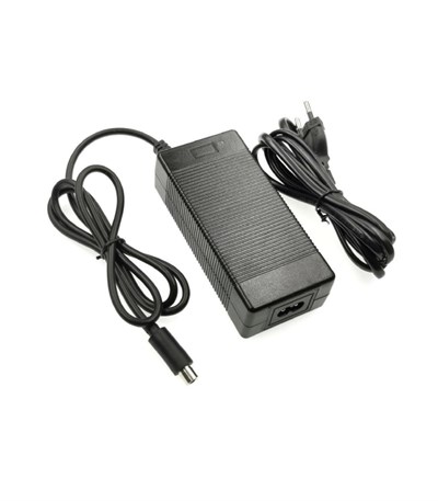 Elektrikli Scooter Şarj Adaptörü 42V 1,5A Xiaomi M365 ve Pro Uyumlu