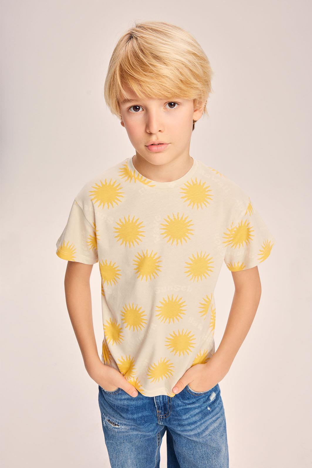 Çocuk Desenli Sarı Oversize Kısa Kol T-shirt