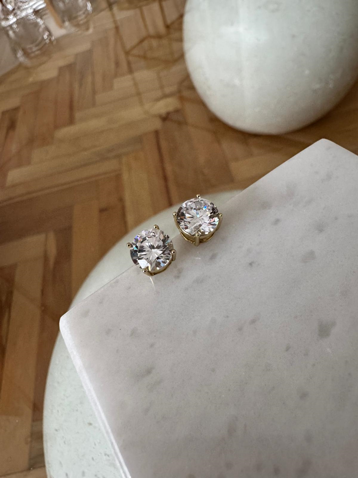 TAŞLI ELISA KÜPE 6MM