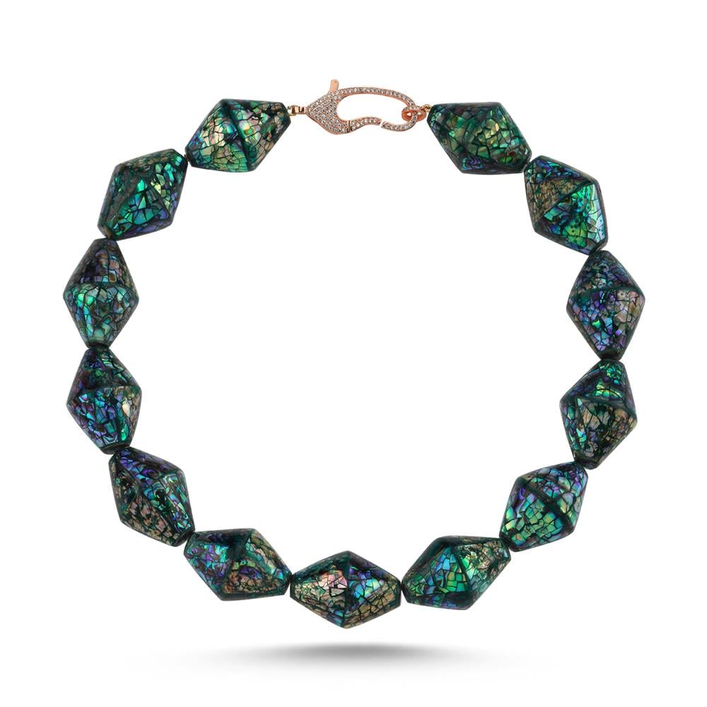 Yeşil Sedef Necklace