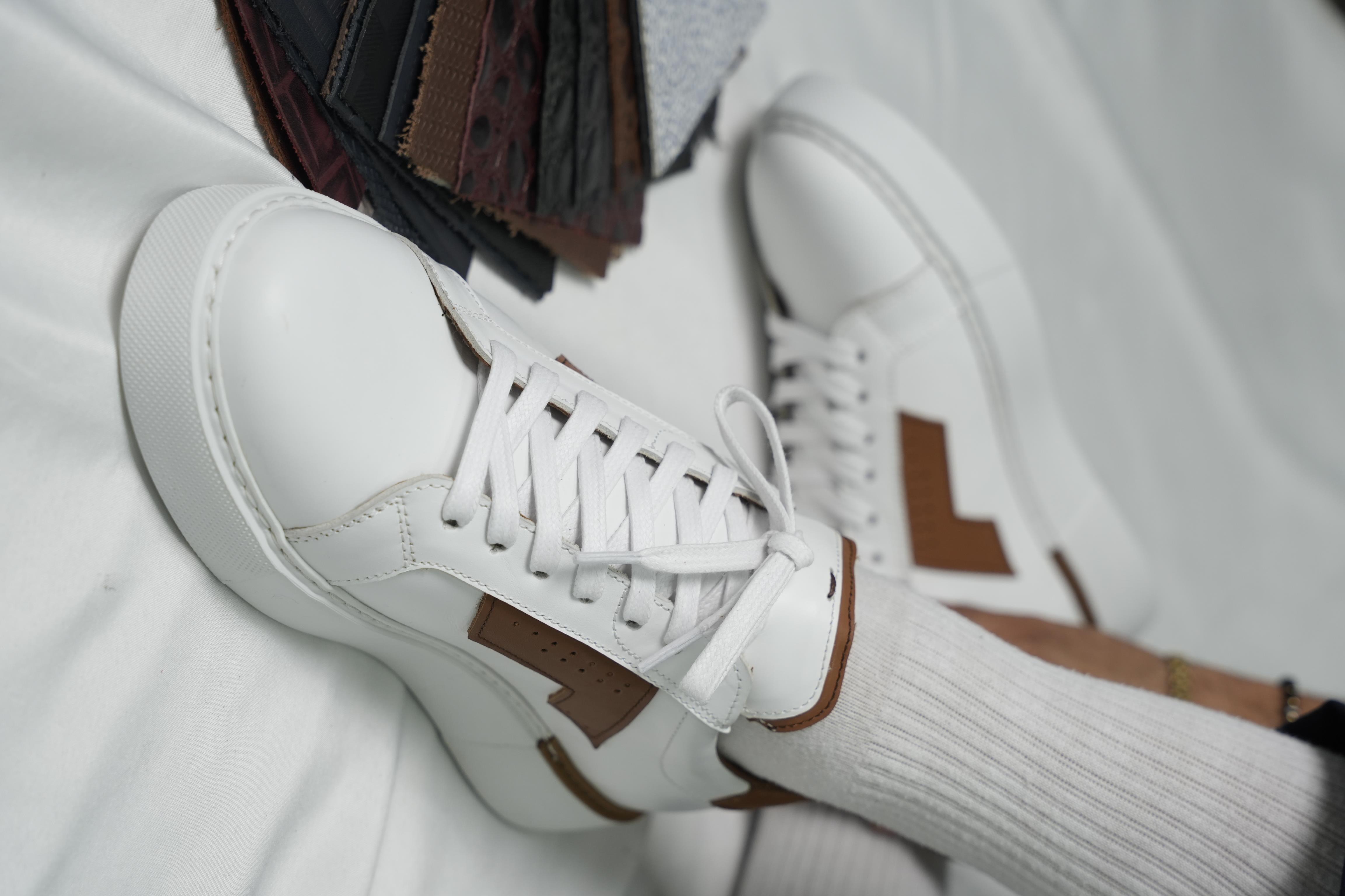 Steve Model Hakiki Deri El Yapımı Beyaz Sneaker Ayakkabı 