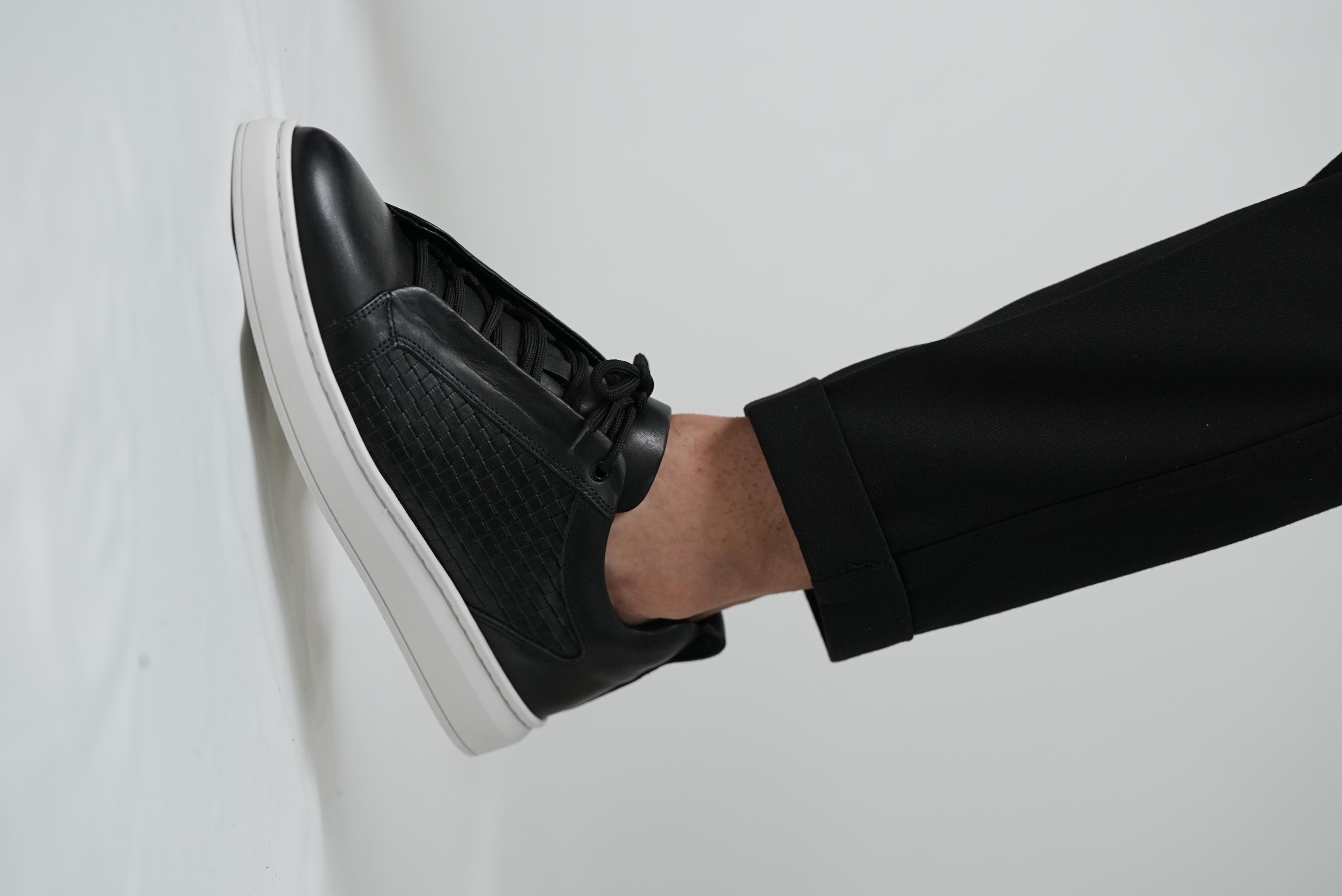Cora Model Hakiki Deri El Yapımı Erkek Siyah Sneakers Ayakkabı