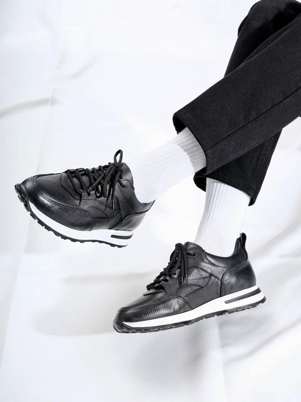 Vios Model Hakiki Deri El Yapımı Siyah Erkek  Sneaker