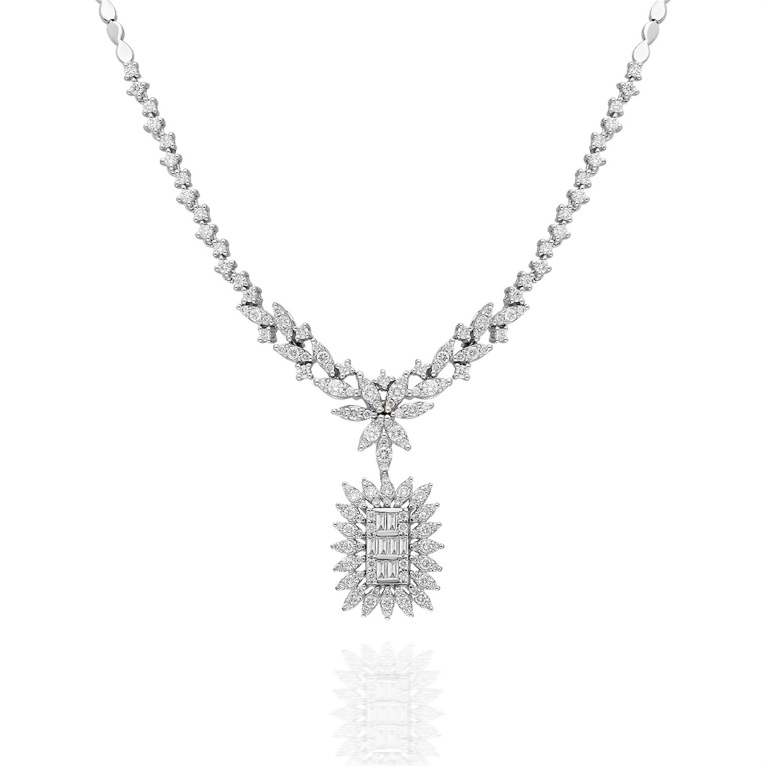 1,55 Karat Baget Pırlanta Kolye