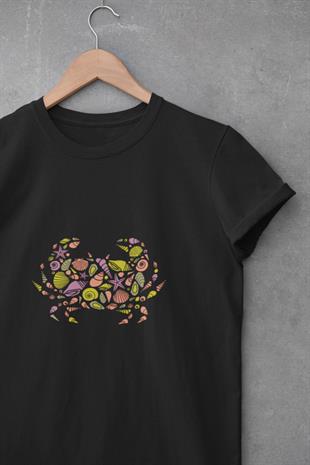 Deniz Kabukluları Figürlü Yengeç Tasarım T-shirt