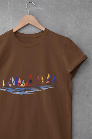 Sulu Boya Yelken Tasarım T-shirt