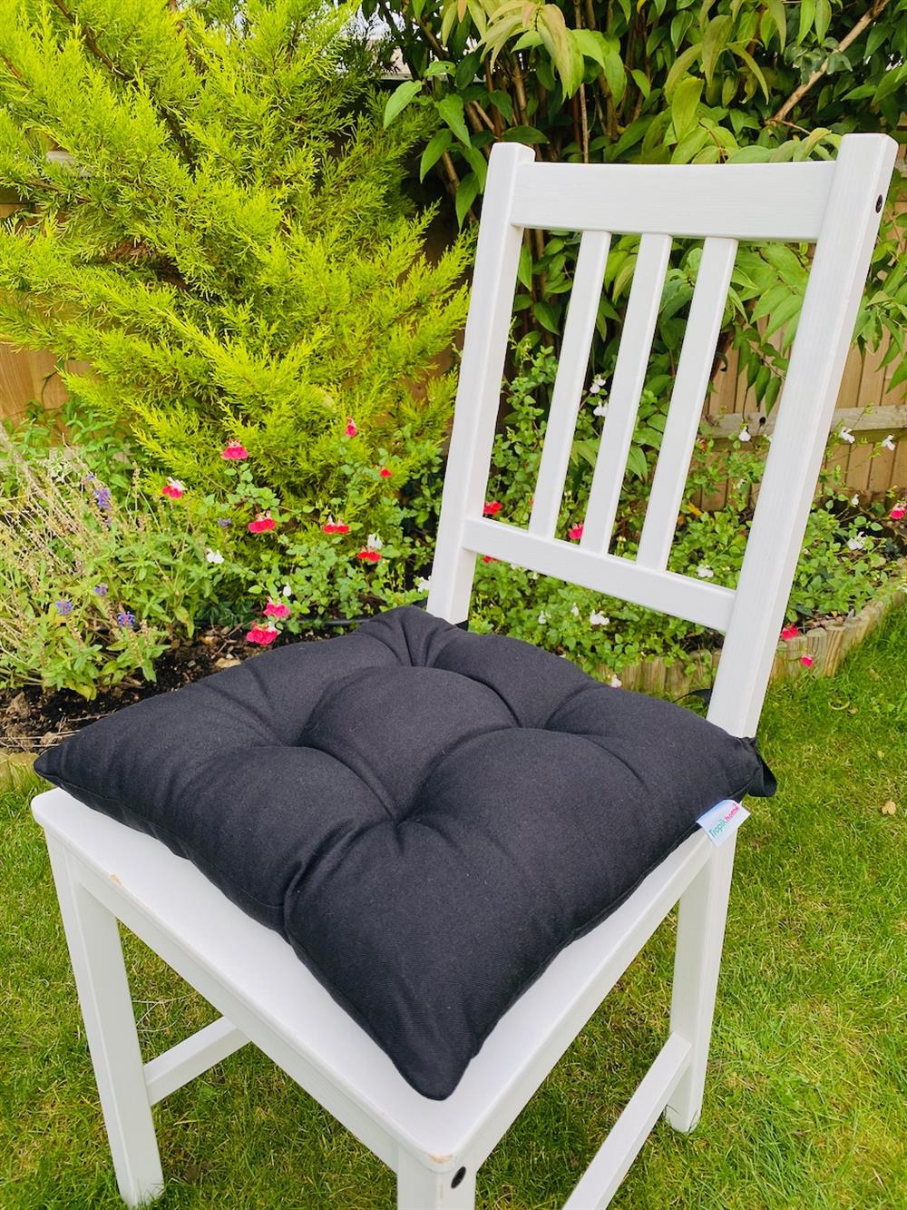Siyah Sandalye Minderi Silikon Elyaflı Kare Minder Lüx Pamuklu Yıkanabilir Sandalye Minderi 40x40 cm