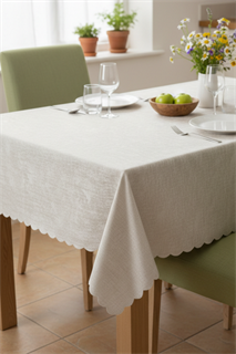 Paries 150x220 cm Dertsiz Leke Tutmaz Şık Masa ÖrtüsüSamimi bir yemek, aile içinde hoş bir akşam masanıza uyacak masa örtüleri ve runner'lar