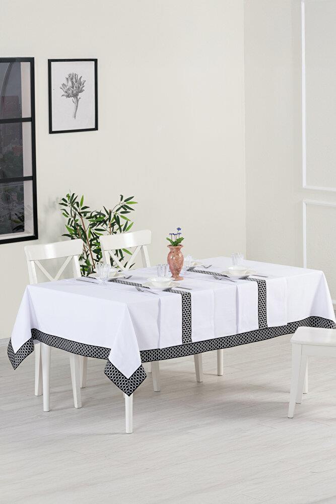 Alba Jakar Çember Desen Runnerlı Set Leke Tutmaz 160x220 Cm Lüks Masa Örtüsü 2 Runnerlı Set BeyazSamimi bir yemek, aile içinde hoş bir akşam masanıza uyacak masa örtüleri ve runner'lar