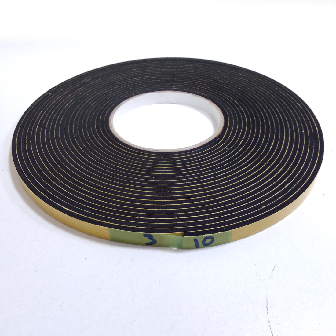 Contacall Kapı Pencere İzolasyon Bandı / Kapı Pencere Yalıtım Süngeri EPDM-3 mm Kalınlık 10 mm Genişlik 10 Metre Uzunluk