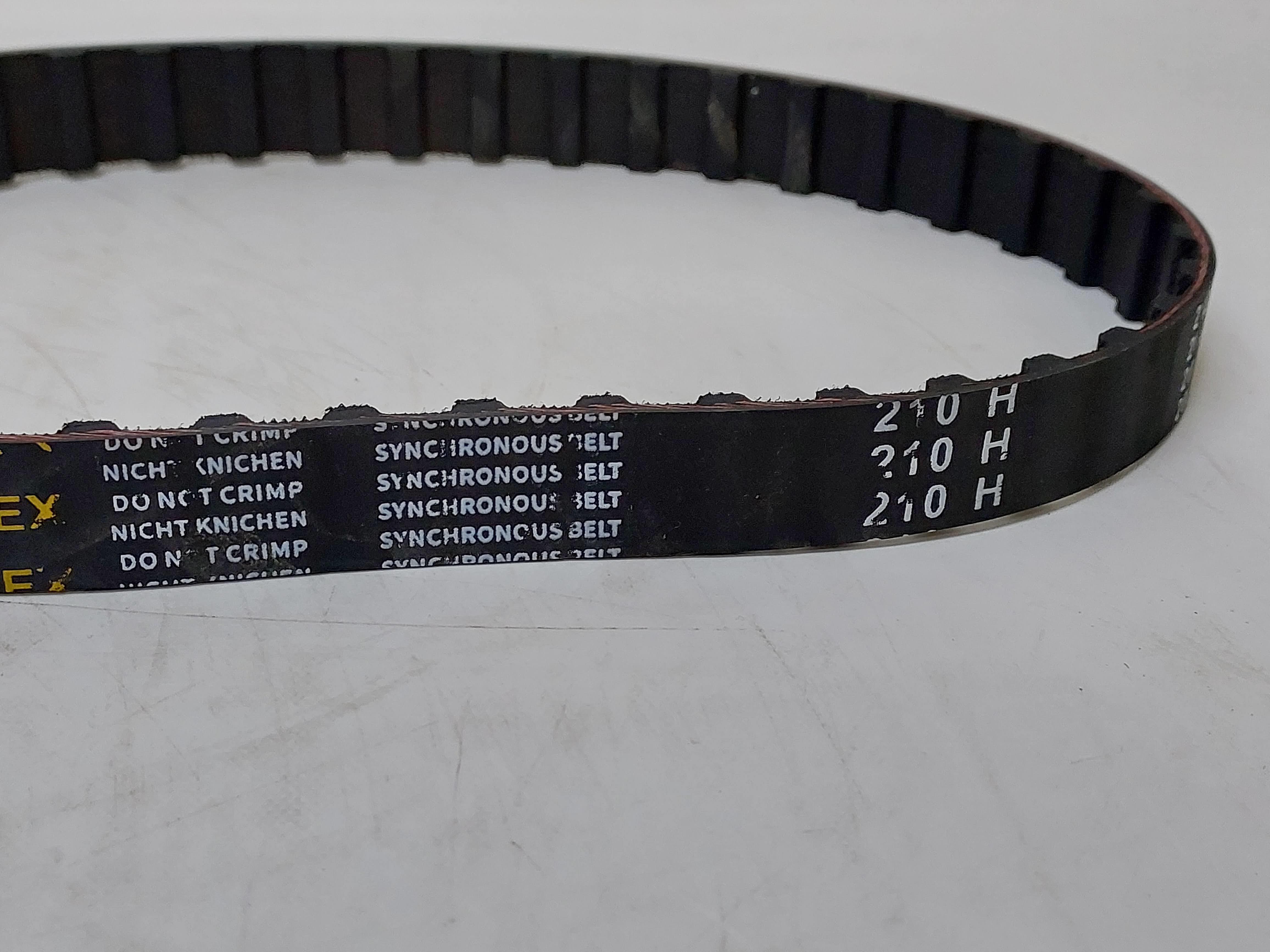 H 210 17MM Kauçuk Zaman Kayış