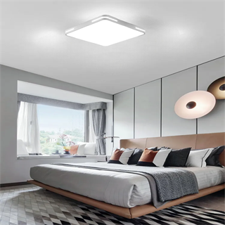 KUMANDALI LED AYDINLATMA BEYAZ ŞERİTLİ KARE  TAVAN LAMBASI,MODERN AVİZE