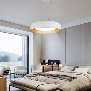 KUMANDALI MODERN LED BEYAZ SARKIT AVİZE 3 IŞIK RENKLİ MODERN TAVAN LAMBASI 