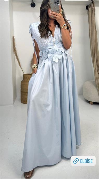 3 Boyutlu Çiçekli Tam Boy Elbise