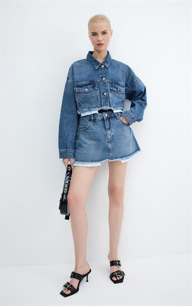 Astar Detaylı Kot Ceket