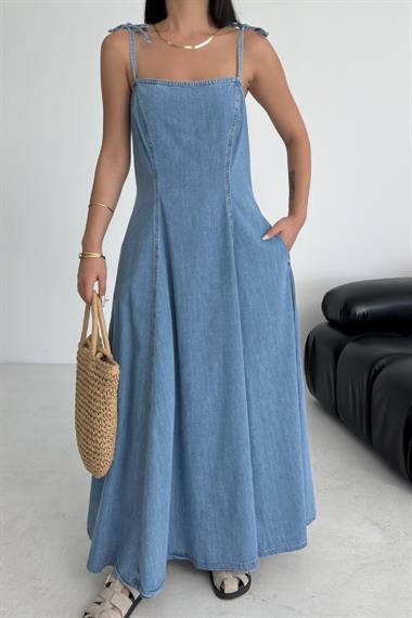 Bağcık Detaylı Volanlı Elbise