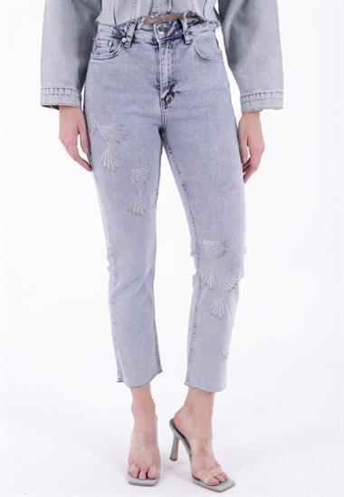 Çapraz Taşlı Mom Fit Kot Pantolon