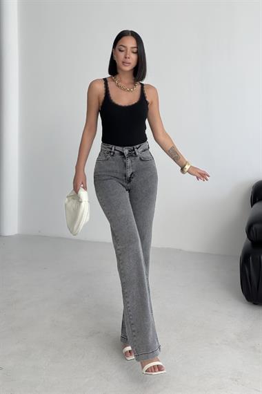 Dikişli Paça Bol Paça Relax Kot Pantolon