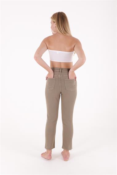 Dikişsiz Paça Mom Fit Kot Pantolon