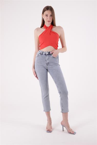 Dikişsiz Paça Yüksek Bel Mom Fit Kot Pantolon