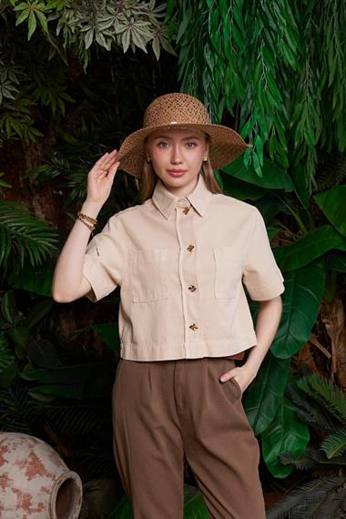 Düğmeli Kısa Kollu Keten Gömlek