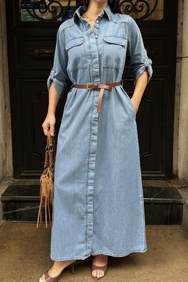 Düğmeli Uzun Elbise