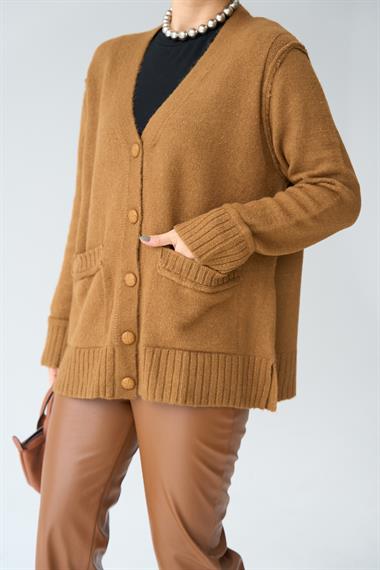 Kadın 5 Düğmeli Cepli Triko Hırka - Karamel