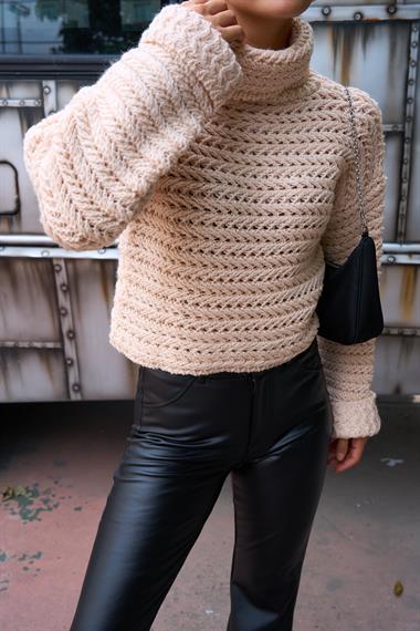 Kadın Bohema Balıkçı Yaka Triko Kazak - Vanilya