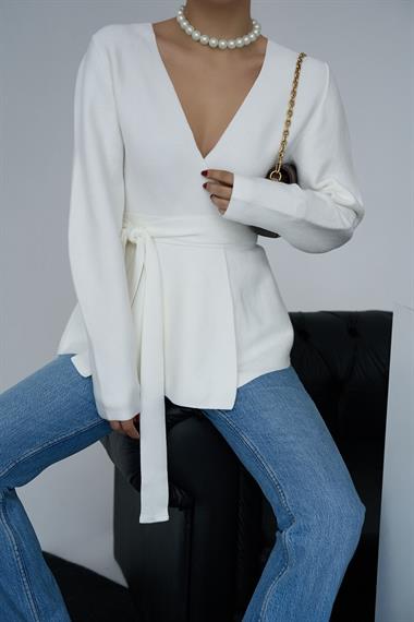 Kadın Kuşaklı Triko Hırka - Kemik