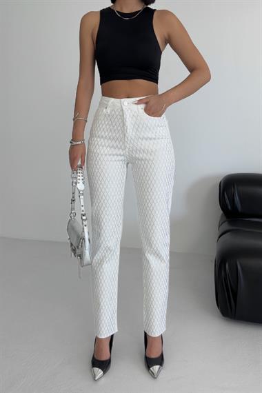Taşlı Mom Fit Kot Pantolon